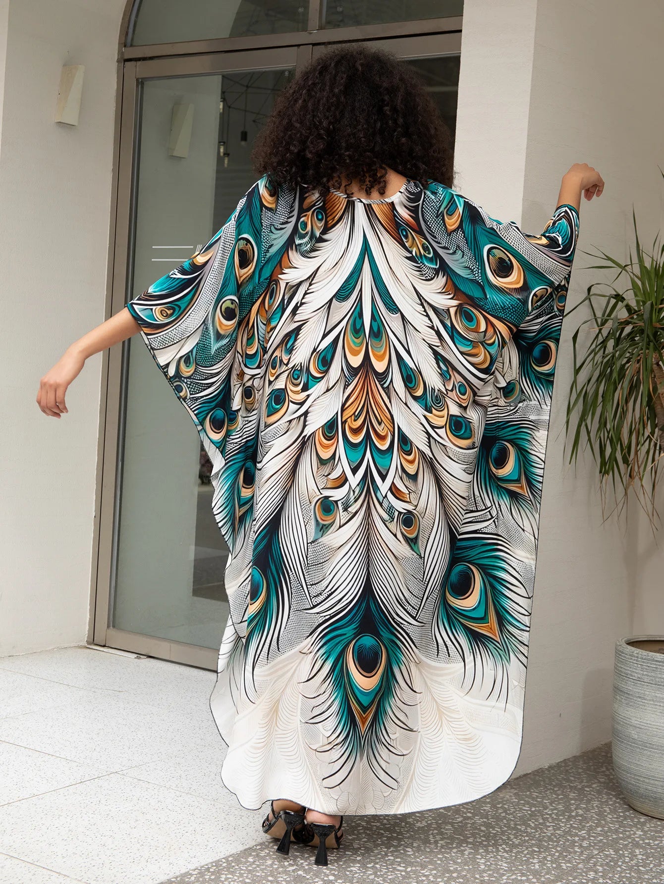 Plus-Size Kaftan Beach Cover-Up dress - Batwing Sleeves, Resort Ready