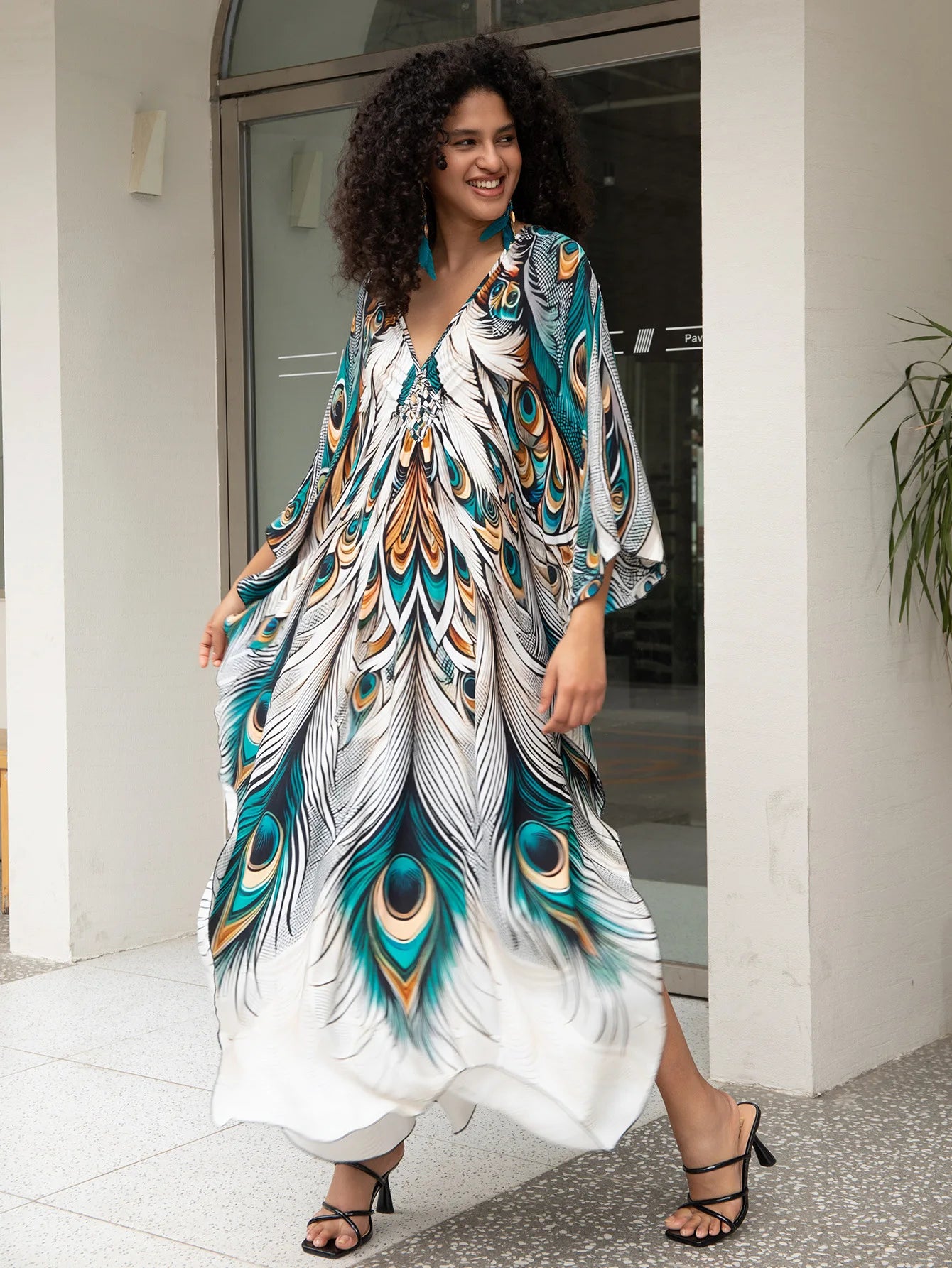 Plus-Size Kaftan Beach Cover-Up dress - Batwing Sleeves, Resort Ready