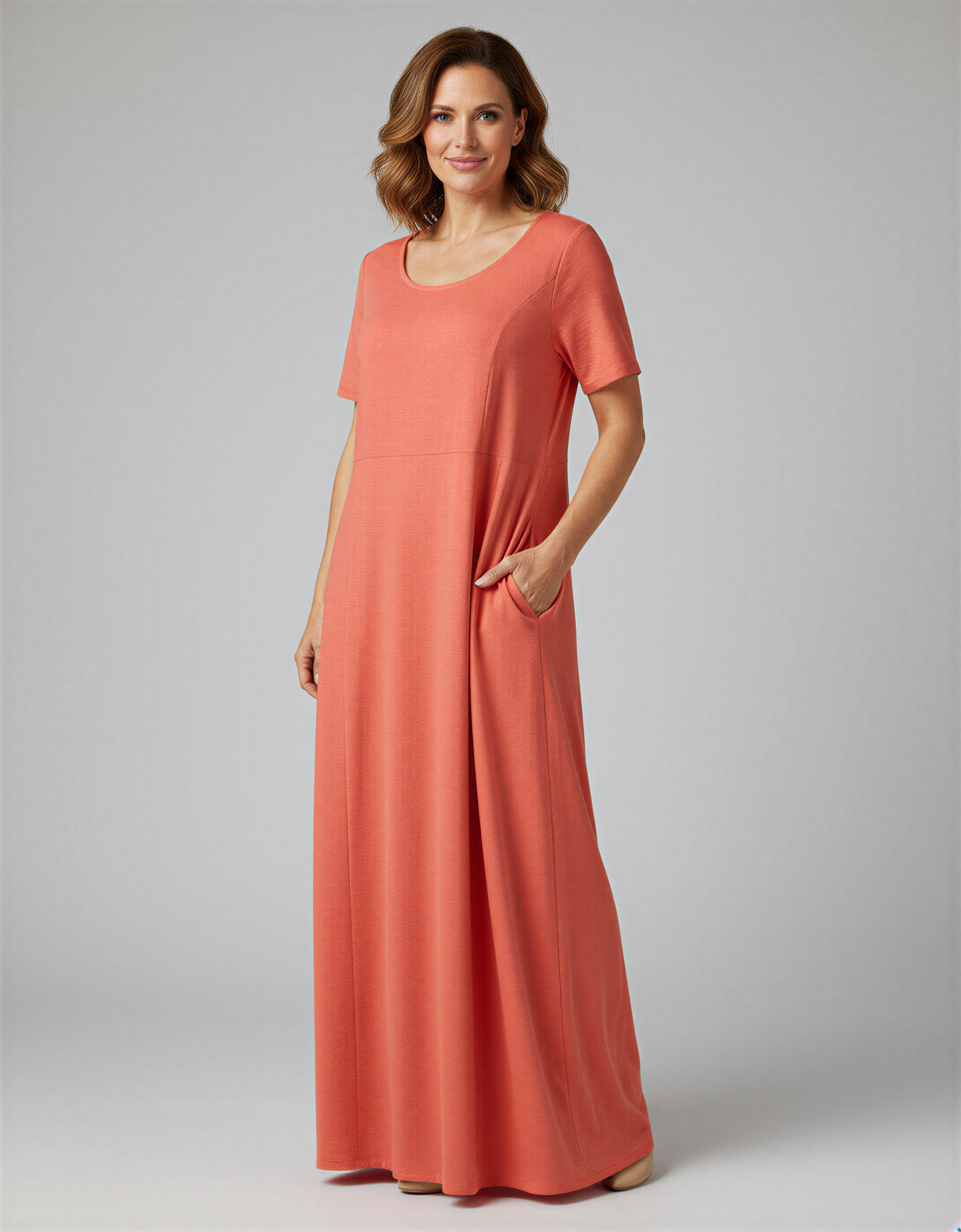 Elegant Plus Size Short Sleeve Maxi Dress with Hidden Pockets for Women 40+